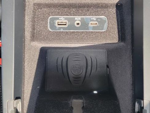 Used 2020 Alfa Romeo Stelvio Sprint w/ Nero Edizione image 28