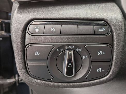 Used 2019 INFINITI QX50 Essential w/ Premium Heat Package AWD/4WD image 14