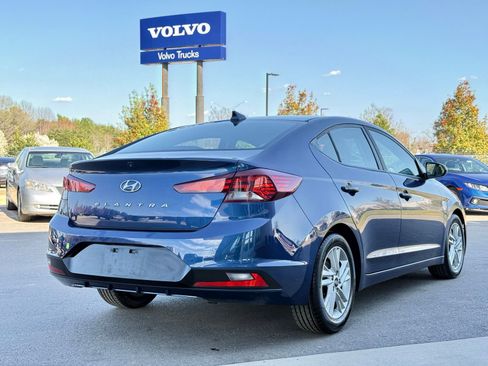 Used 2020 Hyundai Elantra SEL image 9