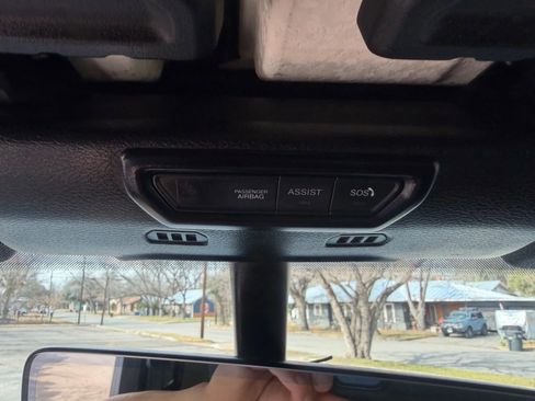 Used 2019 Jeep Wrangler Unlimited Rubicon image 28