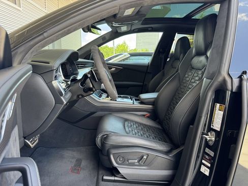 Used 2024 Audi RS Q8 image 26