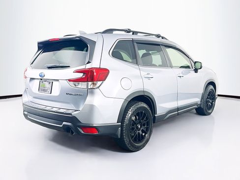 Used 2020 Subaru Forester Limited w/ Popular Package #3 image 9
