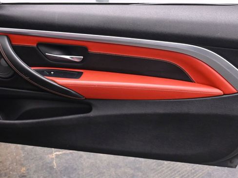 Used 2016 BMW M4 Coupe image 15