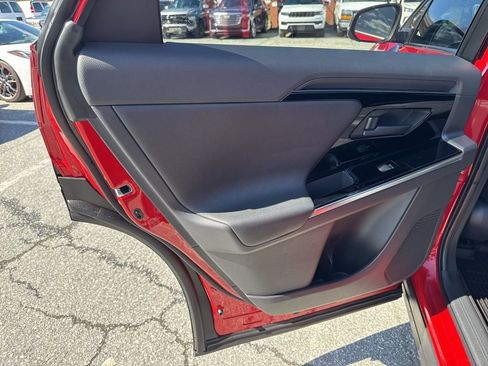 Used 2023 Subaru Solterra AWD image 30