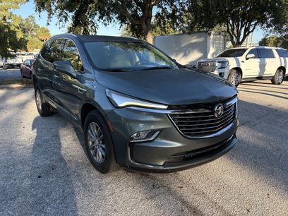 Used 2023 Buick Enclave Essence