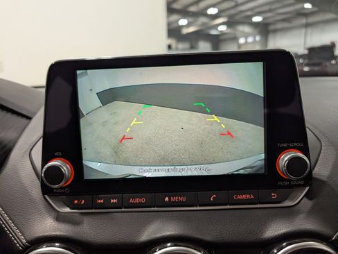 Used 2022 Nissan Sentra SV image 24