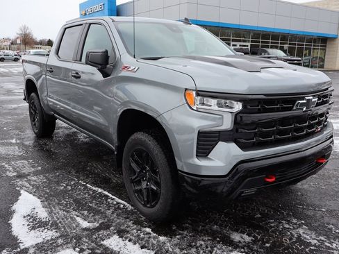 New 2026 Chevrolet Silverado 1500 LT Trail Boss w/ Convenience Package II image 2