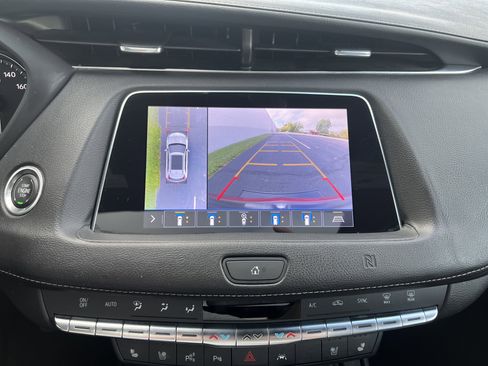 Used 2019 Cadillac XT4 Premium Luxury w/ Technology Package image 30
