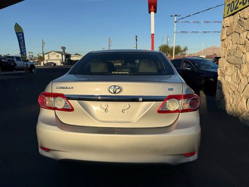 Used 2012 Toyota Corolla LE image 4