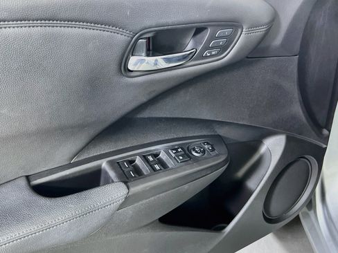 Used 2017 Acura RDX AWD image 17