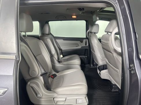 Used 2019 Honda Odyssey EX-L image 18