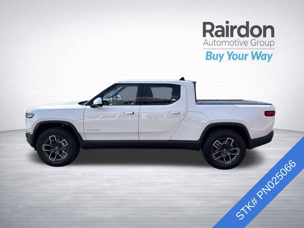 Used 2023 Rivian R1T Adventure Dual AWD/4WD image 4