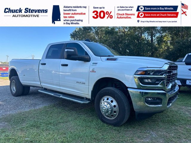 Used 2026 RAM 3500 Big Horn AWD/4WD image 3