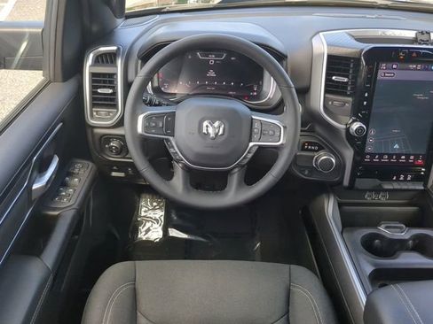 Used 2025 RAM 1500 Big Horn RWD image 16