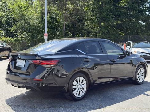 Certified 2022 Nissan Sentra S w/ Lighting Package FWD image 6