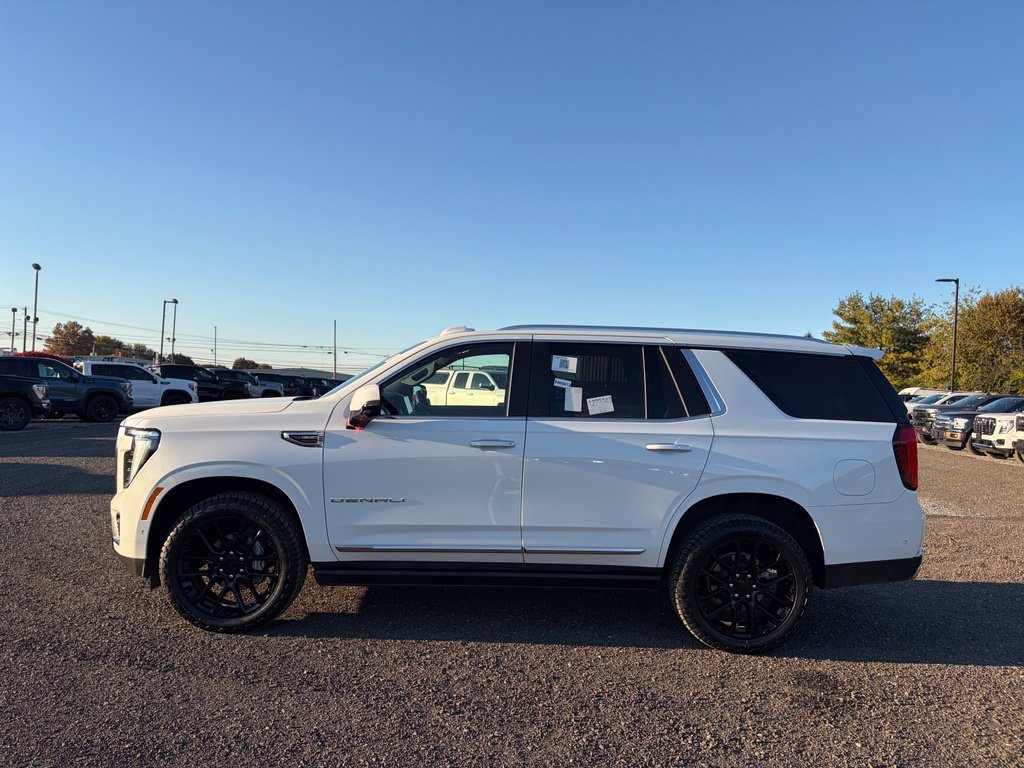 Used 2026 GMC Yukon Denali w/ Sun & Power Step Package AWD/4WD image 5