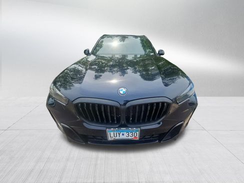 Used 2024 BMW X5 xDrive40i w/ Executive Package AWD/4WD image 2