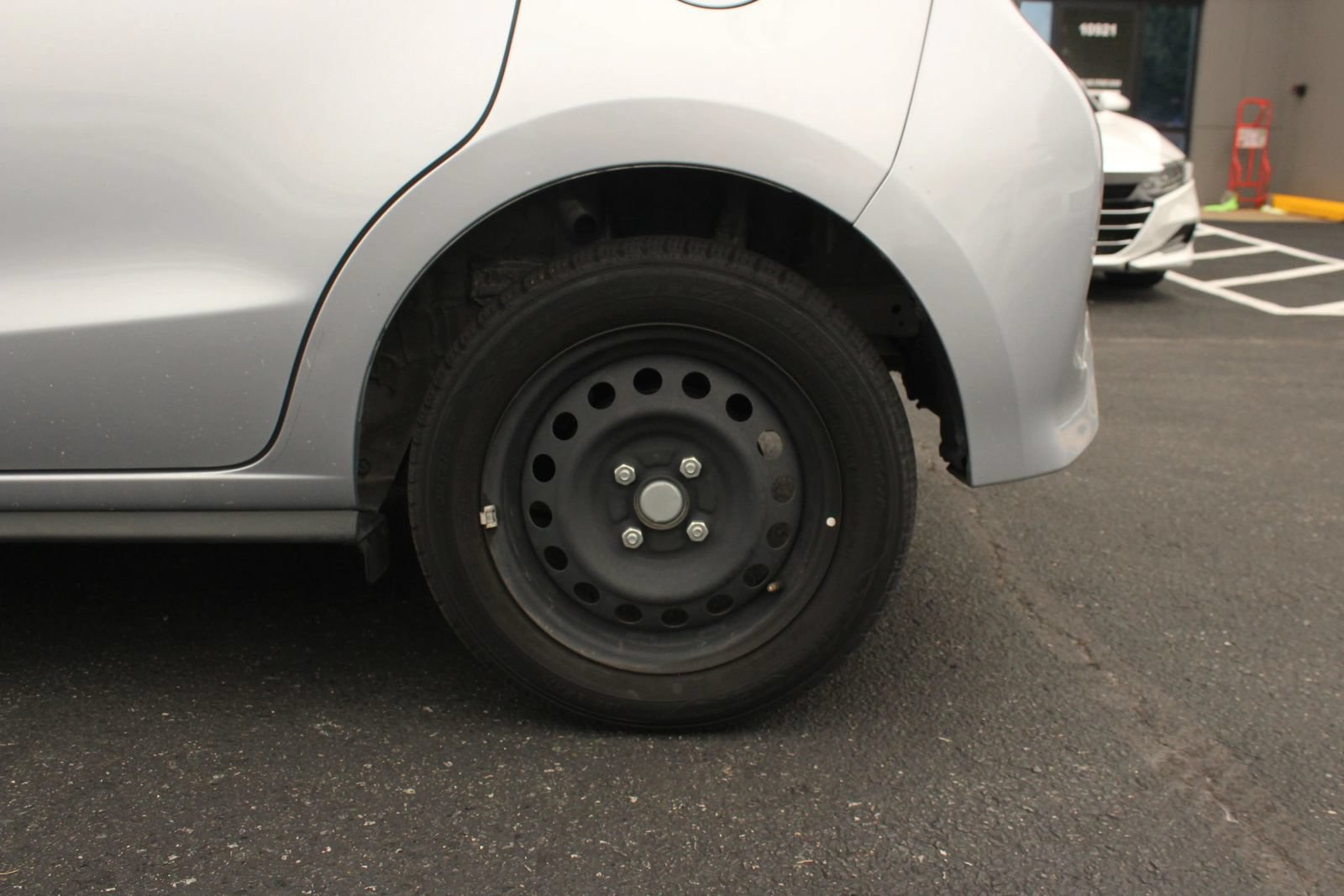 Used 2024 Mitsubishi Mirage ES FWD image 4