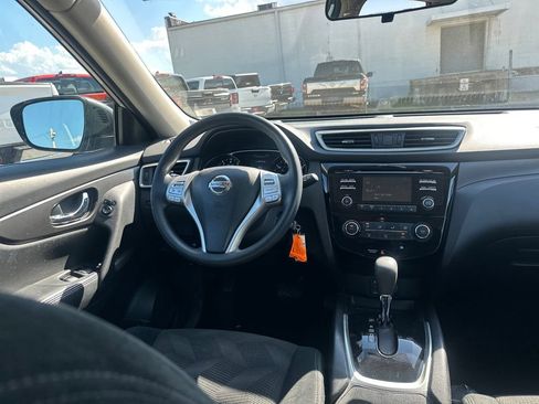 Used 2015 Nissan Rogue S AWD/4WD image 15
