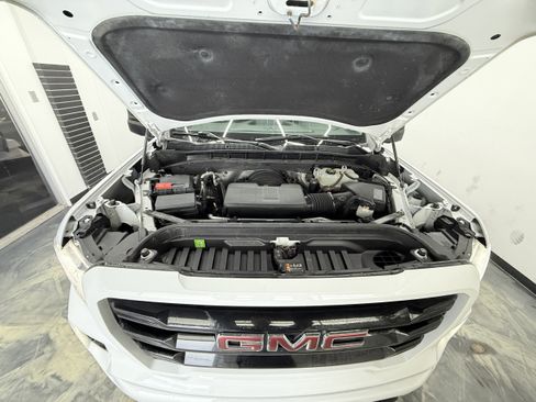 Used 2020 GMC Sierra 1500 Elevation image 24