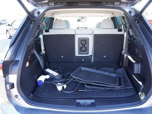 Used 2023 Mitsubishi Outlander SEL image 22