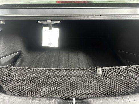 Used 2023 Hyundai Elantra SEL w/ Preferred Accessory Package image 35