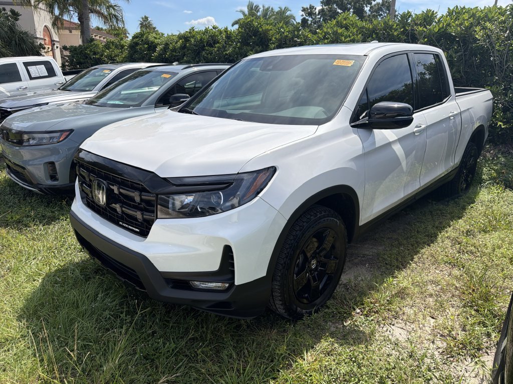 Used 2026 Honda Ridgeline Black Edition image 6