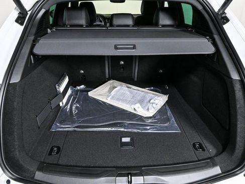 New 2025 Maserati Grecale GT image 33