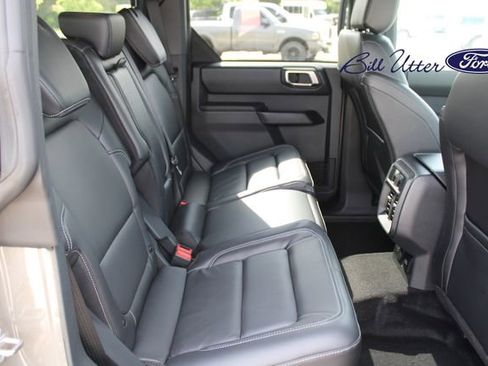 New 2026 Ford Bronco Outer Banks image 8