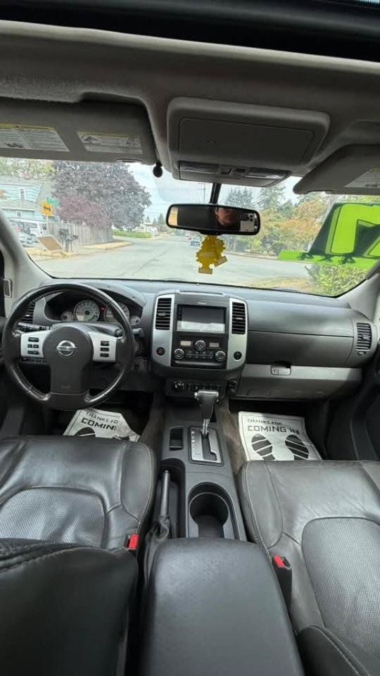 Used 2017 Nissan Frontier 4x4 Crew Cab image 8