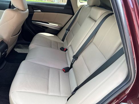 Used 2015 Honda Crosstour EX-L image 44