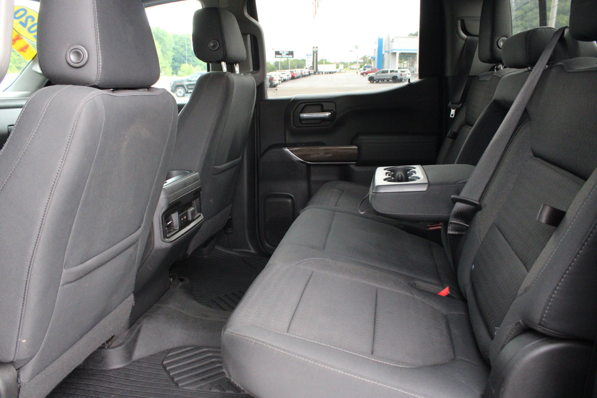 Used 2020 Chevrolet Silverado 1500 RST AWD/4WD image 19