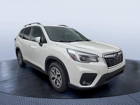 Used 2021 Subaru Forester Premium AWD/4WD image 1