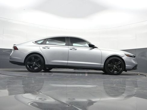 Used 2024 Honda Accord Sport image 34