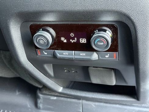 New 2026 Buick Enclave Avenir w/ Super Cruise Package image 18