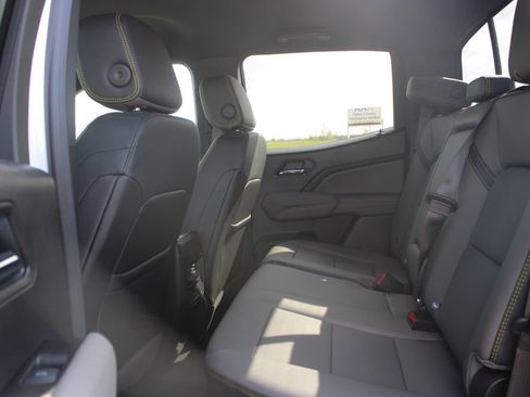 New 2026 Chevrolet Colorado ZR2 image 26