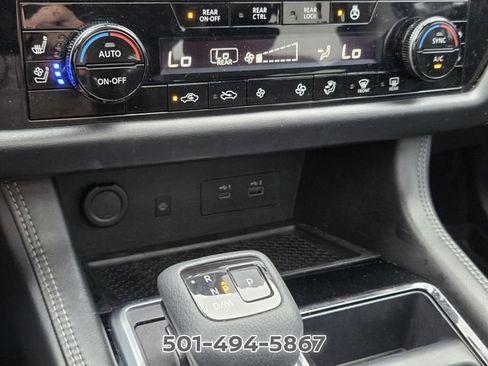 Used 2023 Nissan Pathfinder Platinum w/ Cargo Package AWD/4WD image 23