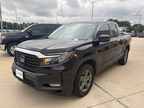 Certified 2023 Honda Ridgeline RTL image 4