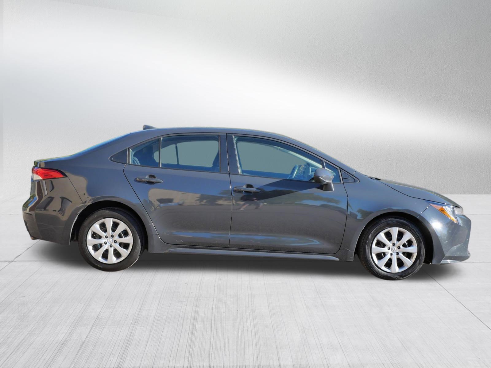 Certified 2025 Toyota Corolla LE FWD image 9
