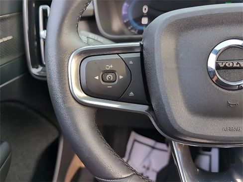 Used 2023 Volvo XC40 Recharge Ultimate w/ Protection Package Premier image 23