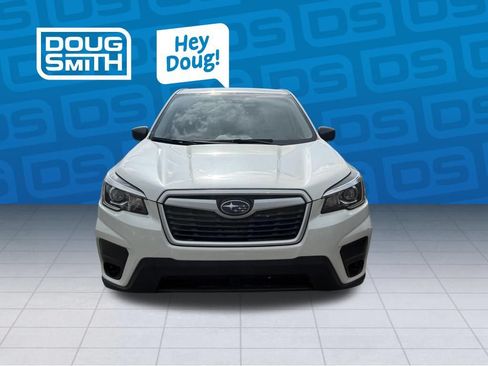 Used 2019 Subaru Forester AWD/4WD image 2