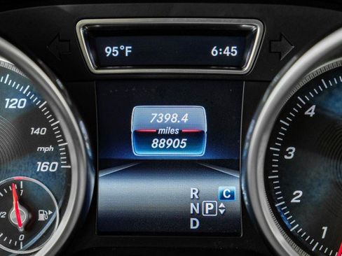 Used 2018 Mercedes-Benz GLS 450 4MATIC image 19