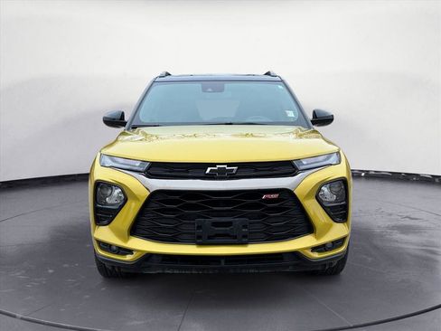 Used 2023 Chevrolet TrailBlazer RS w/ Convenience Package image 9