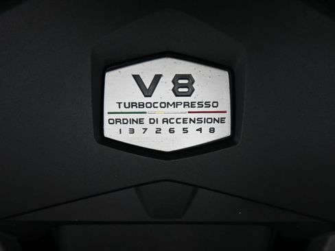 Used 2021 Lamborghini Urus AWD/4WD image 30