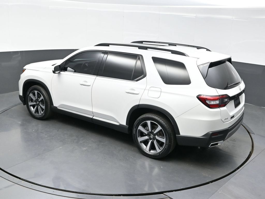 Used 2023 Honda Pilot Elite image 43