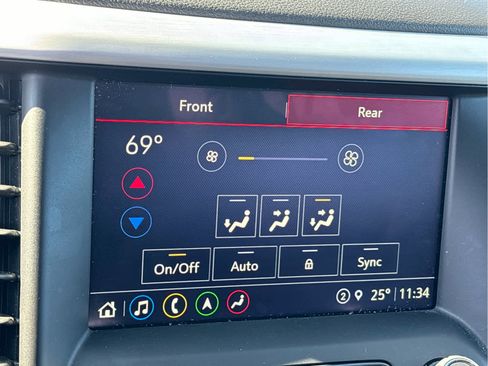 Certified 2023 GMC Acadia SLT w/ Elevation Edition image 22