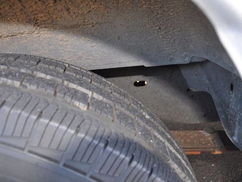 Used 2010 Ford E-350 and Econoline 350 XLT image 33