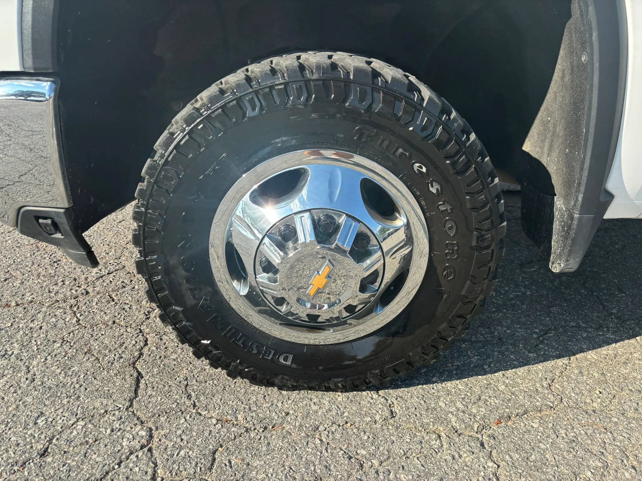Used 2024 Chevrolet Silverado 3500 LT w/ Convenience Package AWD/4WD image 10