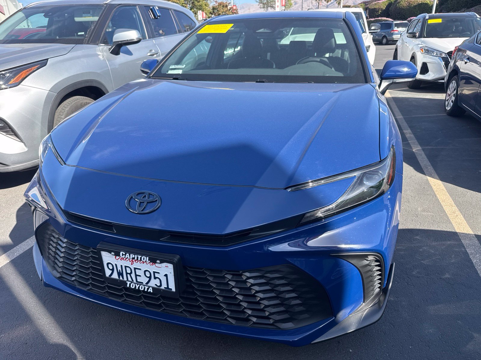 Used 2026 Toyota Camry SE w/ Convenience Package FWD image 2