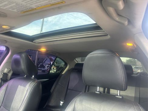 Used 2015 INFINITI Q50 Premium w/ Navigation Package image 11